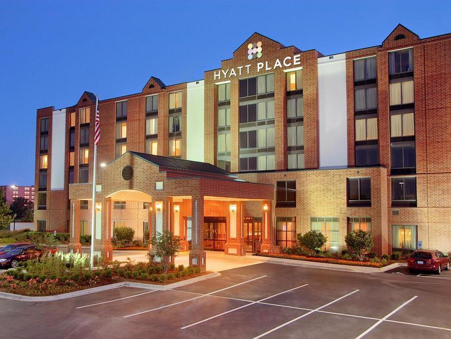 Hyatt Place Indianapolis Airport Exterior photo